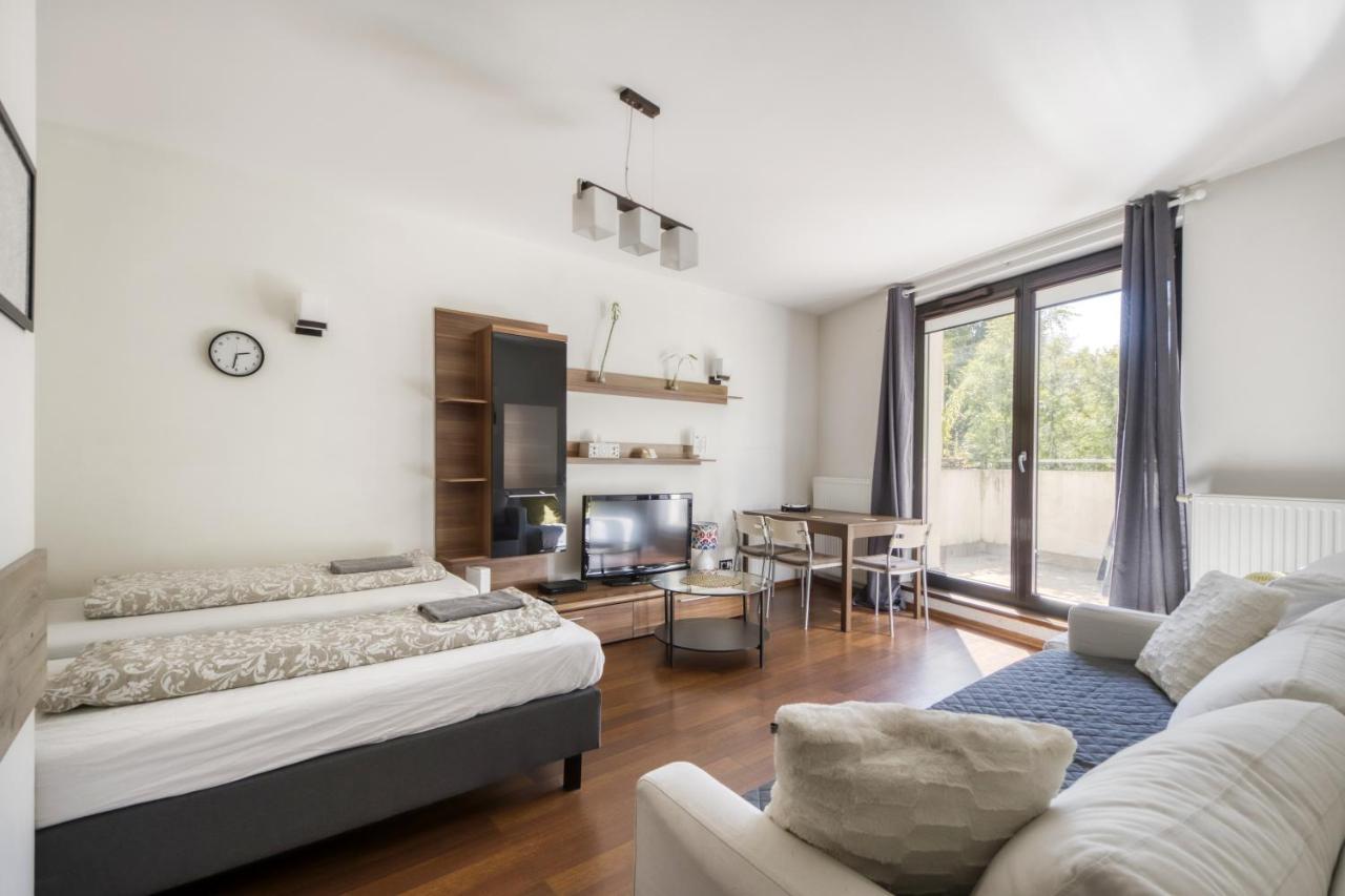 Labo Apartment Towarowa Kercelak وارسو المظهر الخارجي الصورة